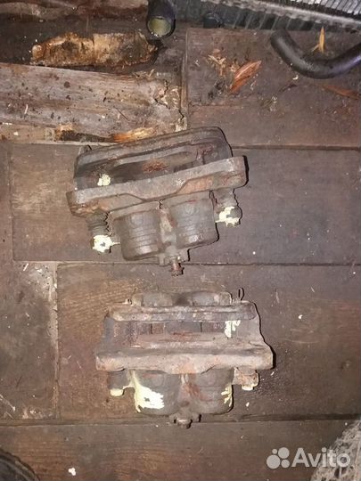 Передний суппорт тормозной subaru outback bp 13