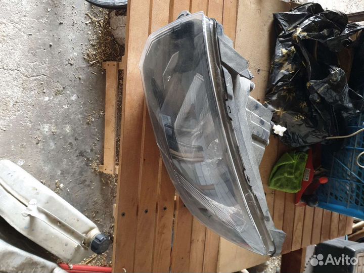 Фара на LADA granta