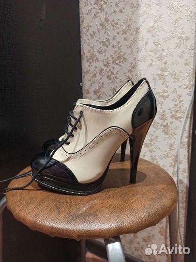 Туфли ботильоны