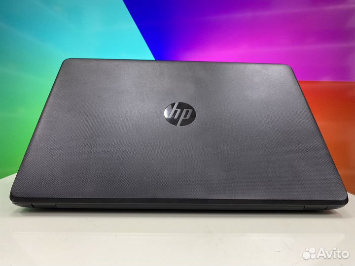 Ноутбук HP A10-9620P/8GB/500GB HDD/Radeon 530