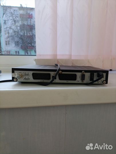 Тв приставка триколорgs 8300 N