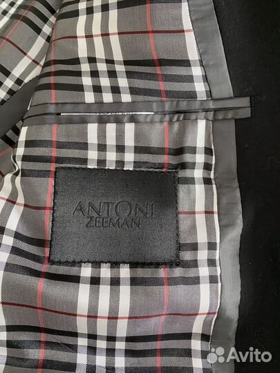 Костюм классический мужской 46