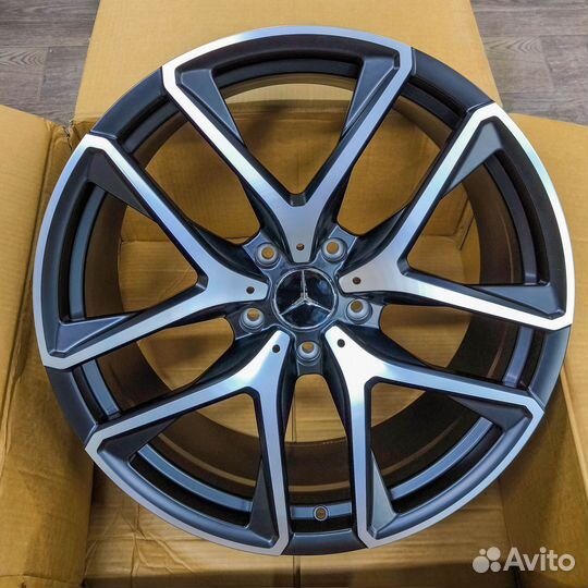 Кованые диски R22 на Mercedes Benz GLE V167