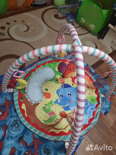 Развивающий коврик