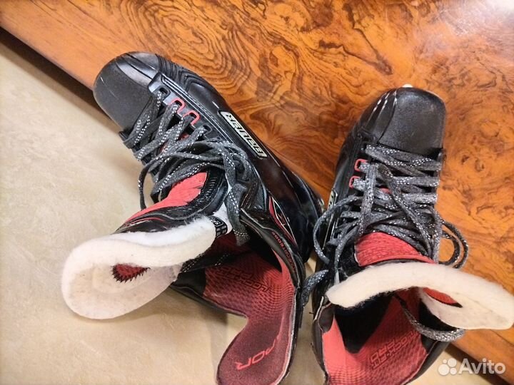 Хоккейные коньки Bauer vapor 1x s17/9.5 d/ 45