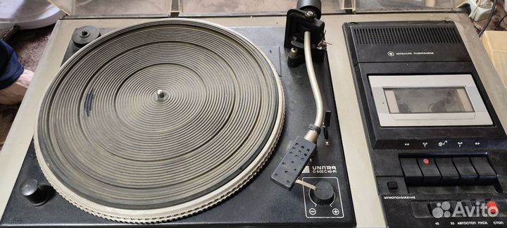 Проигрыватель винила Вега 119