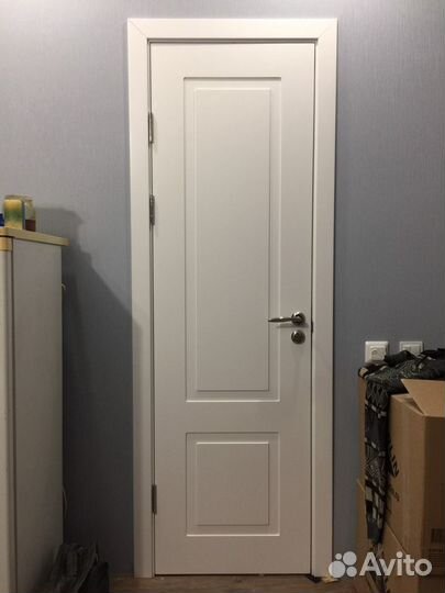 Двери межкомнатные эмаль и шпон