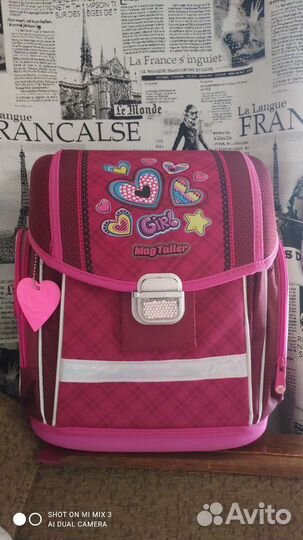 Ранец для девочки с ортопедической спинкой