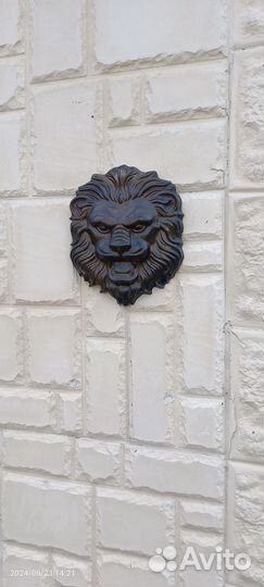 Голова Льва из гипса