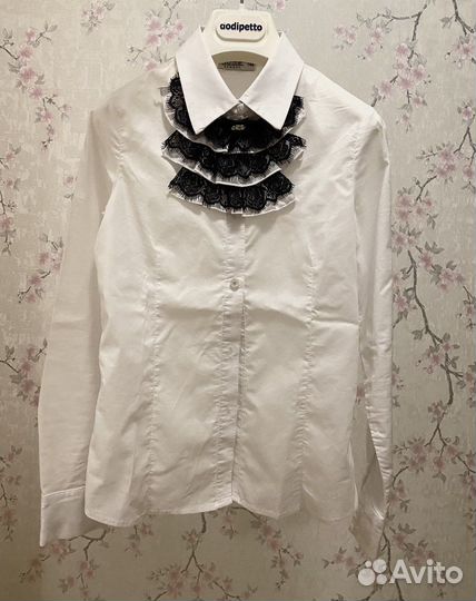 Блузка с жабо с длинным рукавом