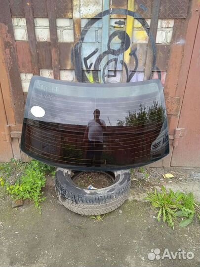 Заднее стекло Тойота Чайзер GX100