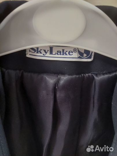 Школьный пиджак для девочки синий