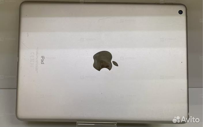 Планшет Apple iPad (2018) 32Gb Wi-Fi