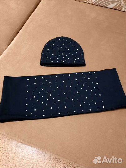 Женская шапка и снуп