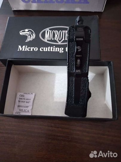 Кнопочный нож Волк