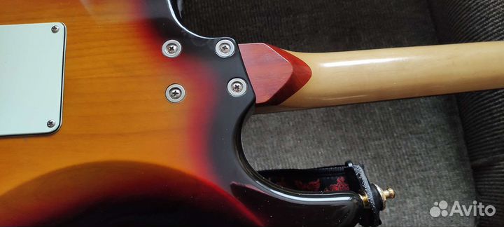 Электрогитара vintage