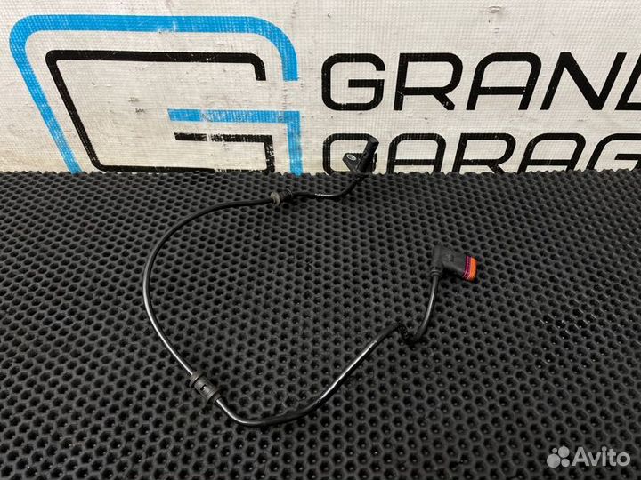 Датчик abs задний Mercedes-Benz E-Class W212