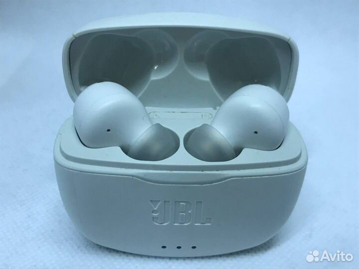 Беспроводные наушники JBL Tune 215 TWS