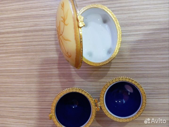 Яйцо и шкатулка