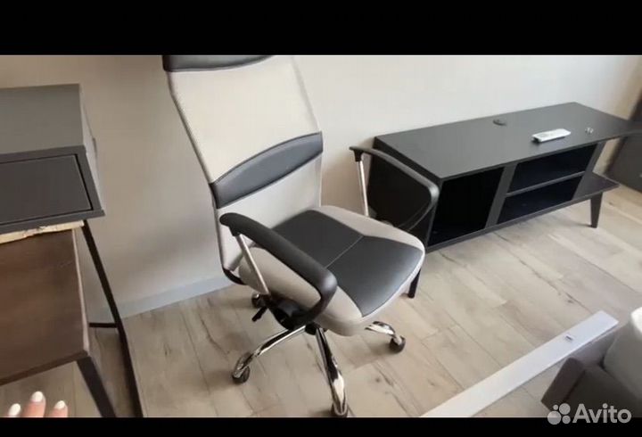 Компьютерное кресло новое