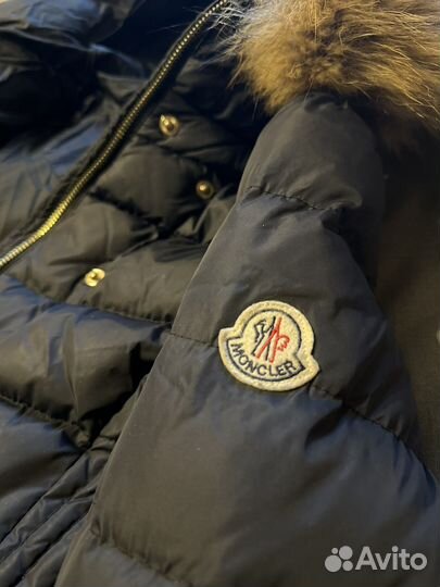 Moncler Пуховик женский синий размер 4 (S)