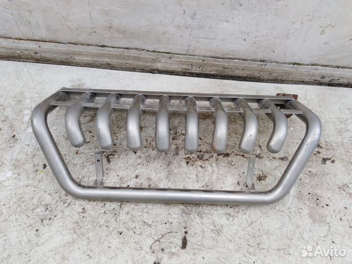 Кенгурятник Тойота