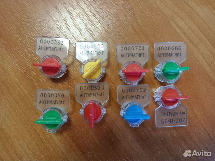 Пломбы пластиковые