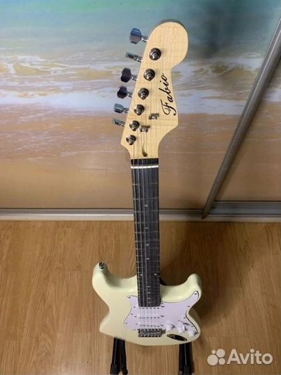 Электрогитара