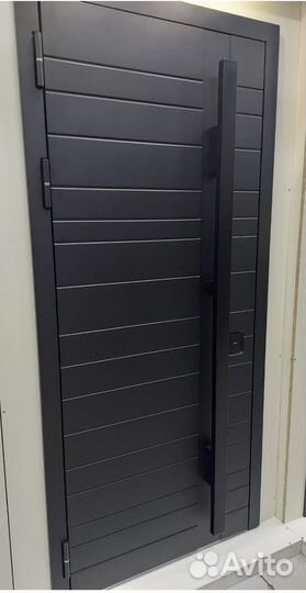 Дверь входная металлическая