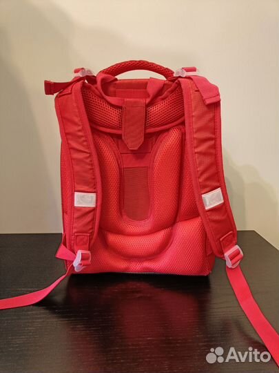 Ранец школьный для девочки новый