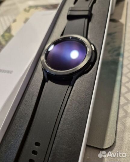 Часы Samsung Watch4 Classic 46mm LTE новые