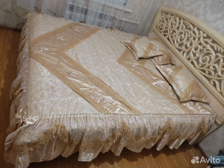 Покрывало на 2 х спальную кровать