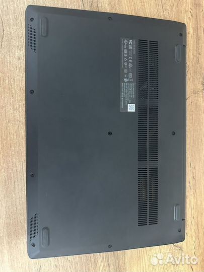 Lenovo современный/Full HD/A9-9425/озу 8гб/ssd+HDD