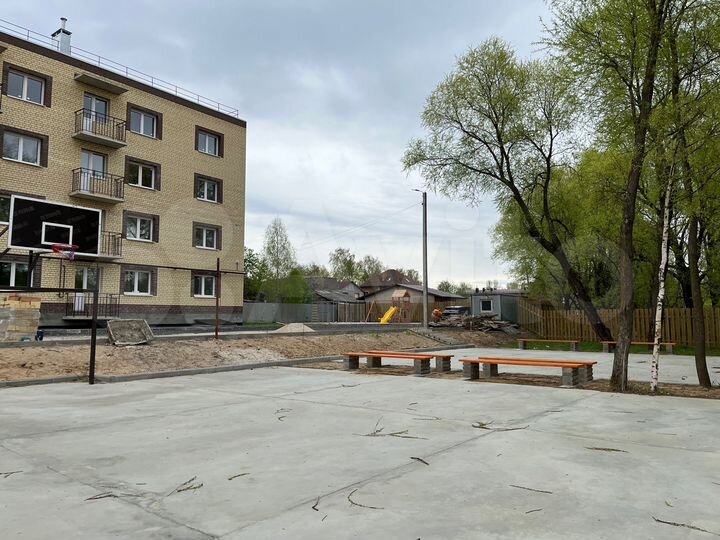 2-к. квартира, 50 м², 4/4 эт.