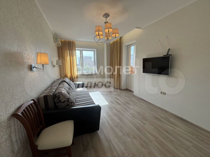 2-к. квартира, 67,1 м², 6/17 эт.