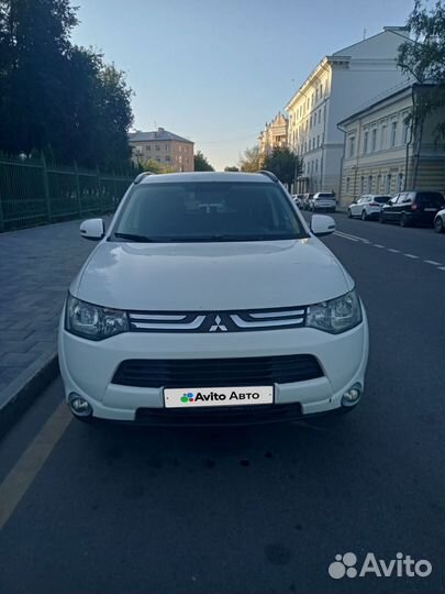 Mitsubishi Outlander 2.0 CVT, 2012, 175 000 км