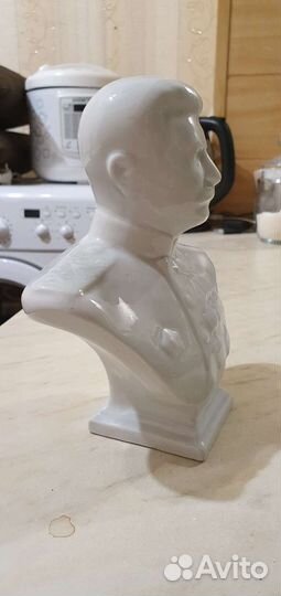 Сталин бюст фарфор
