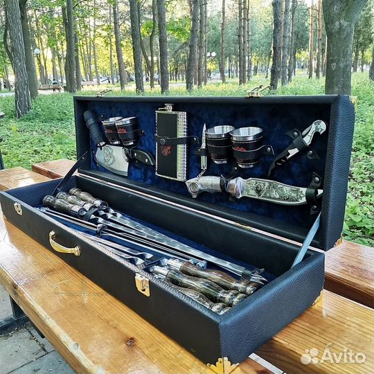 Набор подарочный шашлычный с шампурами