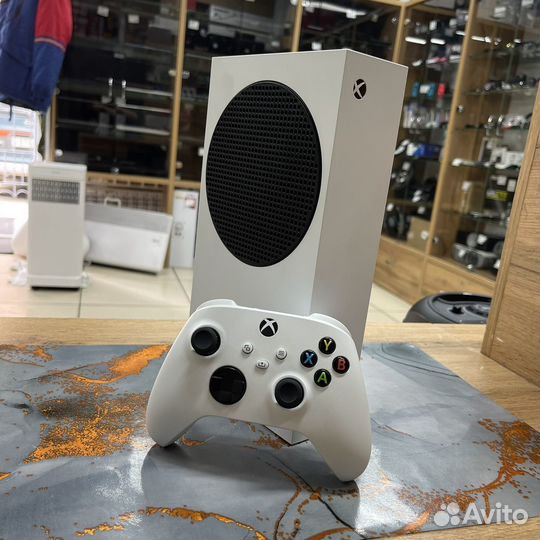 Игровая приставка XBox Series S