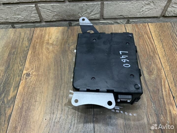 Lexus LS460L Блок электронный