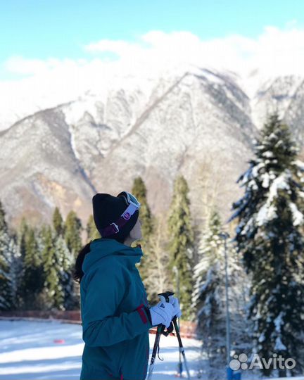 Куртка горнолыжная женская S