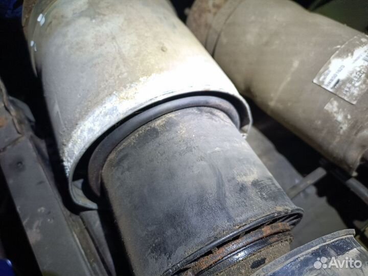 Амортизатор задний Land rover Range Rover Sport 1