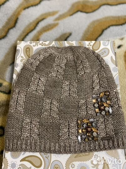 Шапка женская