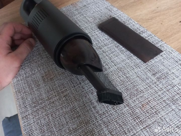 Автомобильный пылесос xiaomi