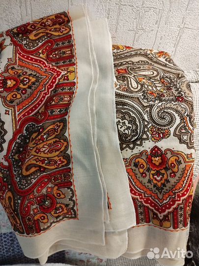 Павловопосадские платки 2 шт. новые одним лотом