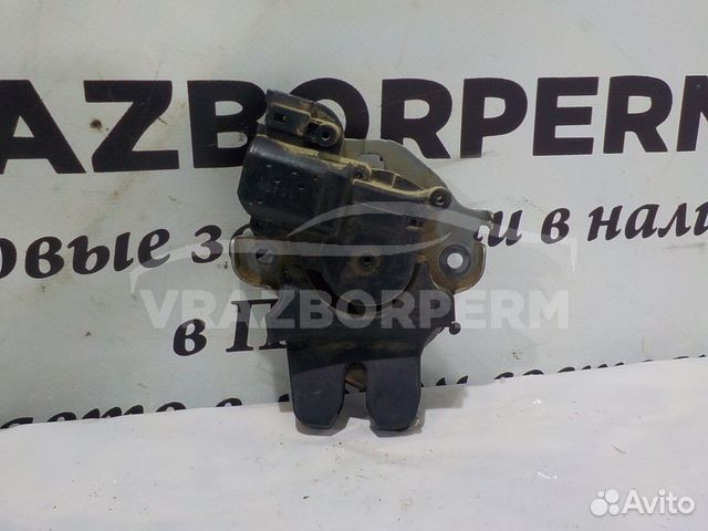 Замок крышки багажника Mitsubishi Lancer
