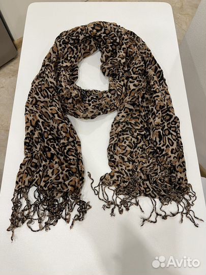 Шарф женский