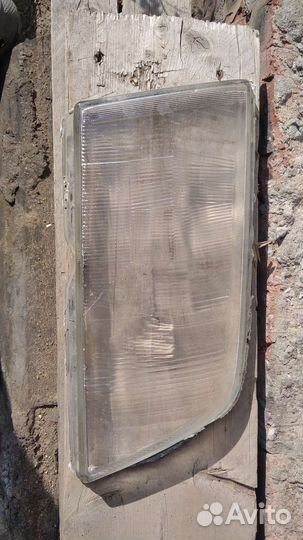 Стекло фары