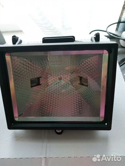 Фонарь герметичный галоген