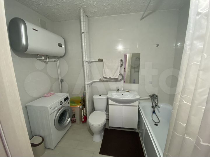 2-к. квартира, 50 м², 3/9 эт.